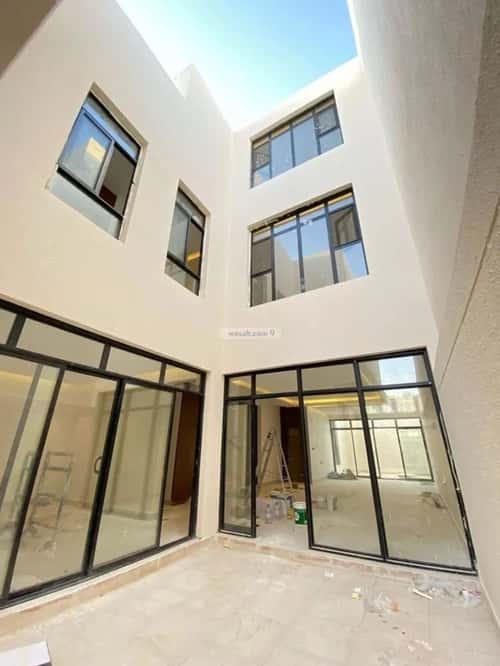 6 bedroom villa in Al Mahdiyyah 11