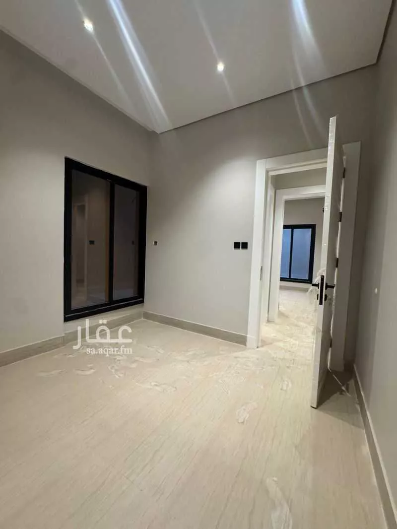 3 bedroom apartment in Al Rawdah 17