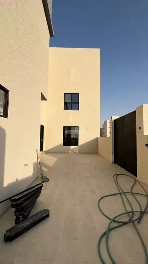 6 bedroom villa in Al Mahdiyyah 12