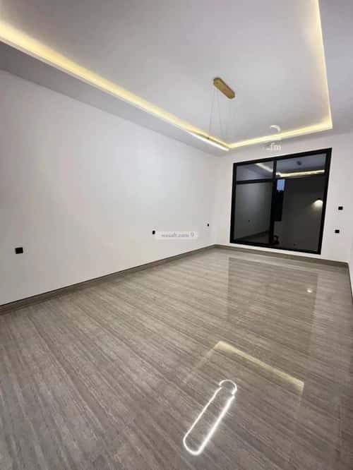 5 bedroom villa in Al Mahdiyyah 3