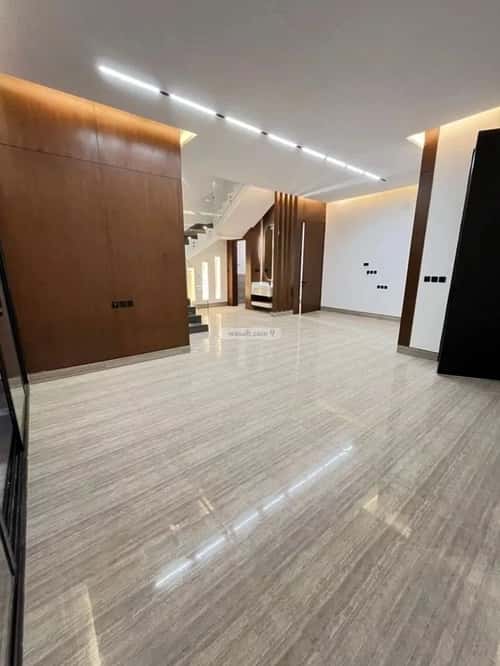 5 bedroom villa in Al Mahdiyyah 7
