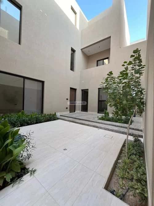 8 bedroom villa in Al Mahdiyyah 3