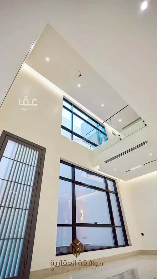 4 bedroom villa in Al Mahdiyyah 4