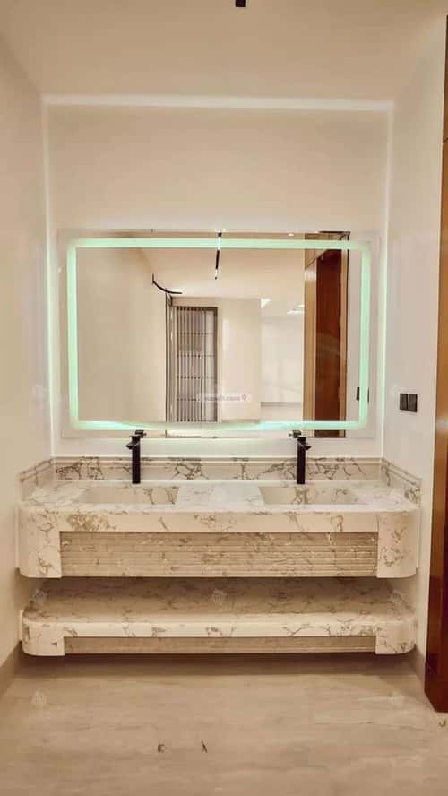 4 bedroom villa in Al Mahdiyyah 3