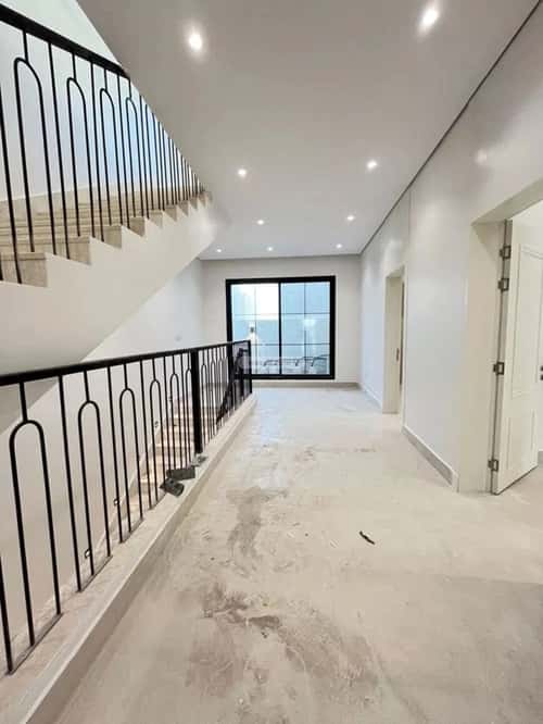 6 bedroom villa in Al Mahdiyyah 2