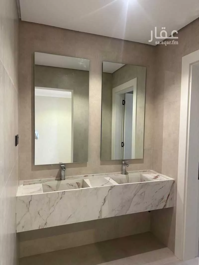 5 bedroom villa in Al Olaya, Riyadh 8