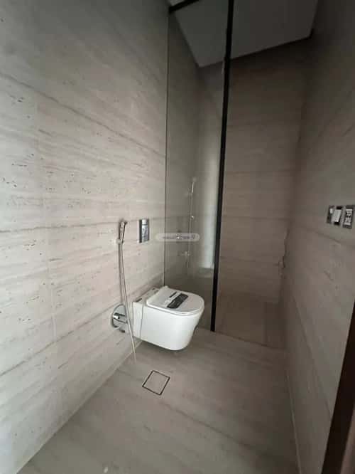 6 bedroom villa in Al Mahdiyyah 3