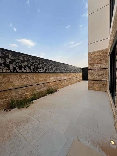 5 bedroom villa in Al Mahdiyyah 4