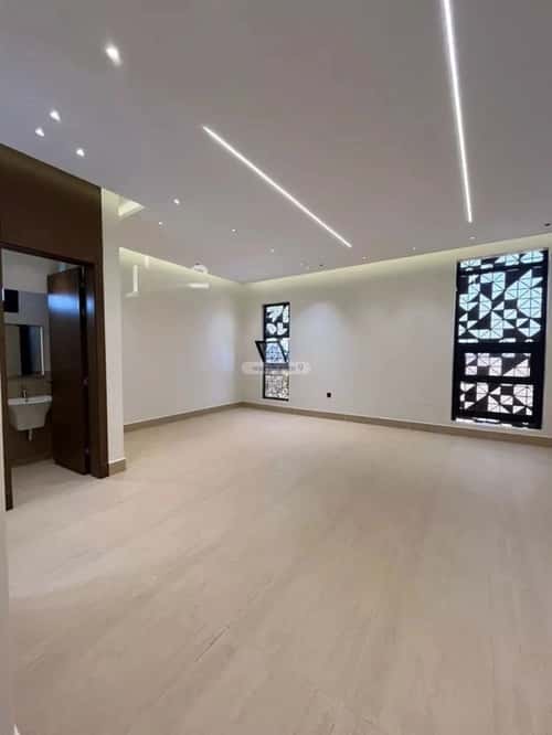5 bedroom villa in Al Mahdiyyah 5
