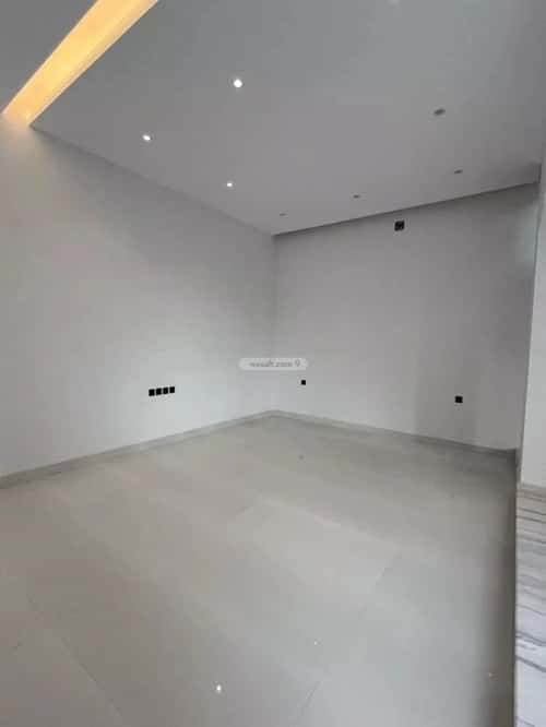6 bedroom villa in Al Mahdiyyah 14