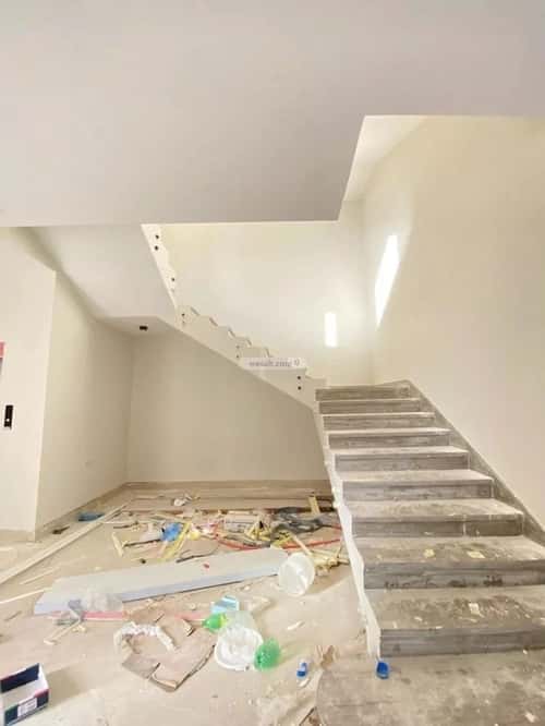 5 bedroom villa in Al Mahdiyyah 1