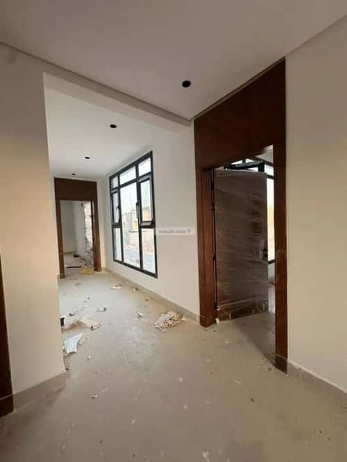 5 bedroom villa in Al Mahdiyyah 2