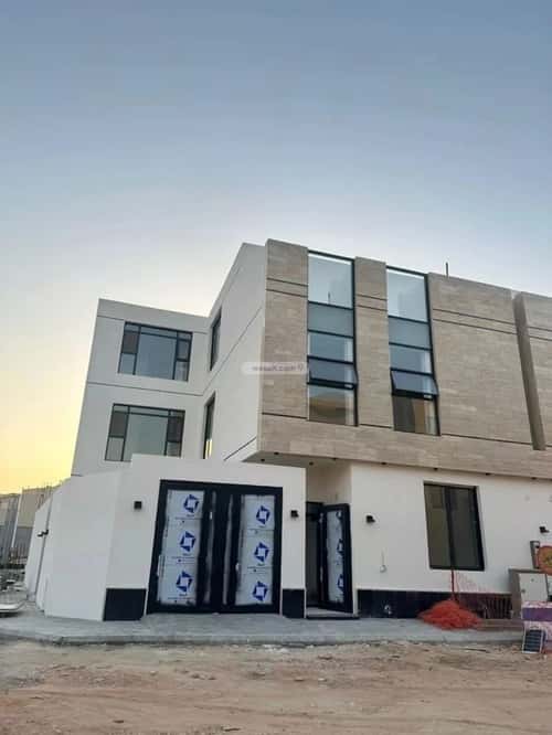 5 bedroom villa in Al Mahdiyyah 10