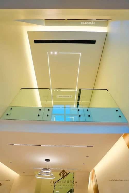 6 bedroom villa in Al Mahdiyyah 3