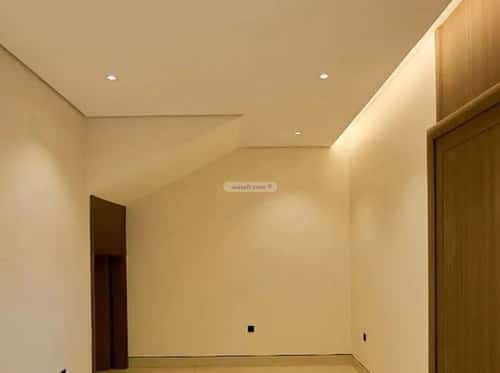 5 bedroom villa in Al Mahdiyyah 8