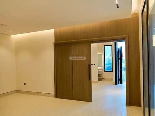 5 bedroom villa in Al Mahdiyyah 2