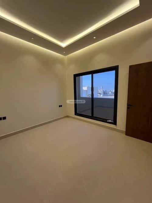 5 bedroom villa in Al Mahdiyyah 1