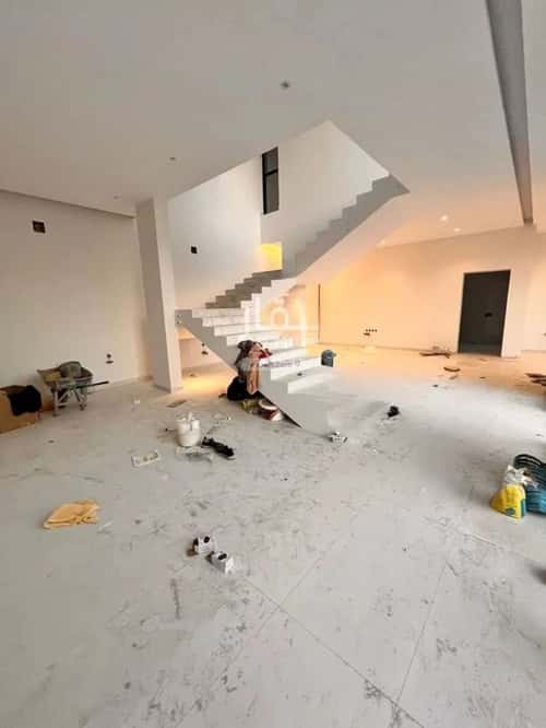 4 bedroom villa in Al Mahdiyyah 4