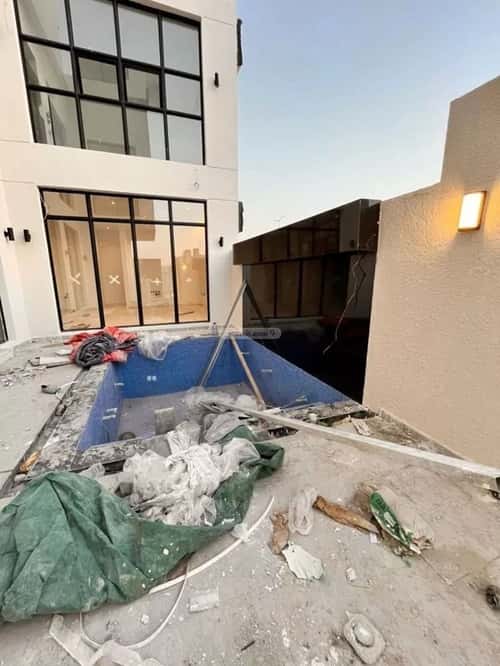 4 bedroom villa in Al Mahdiyyah 5