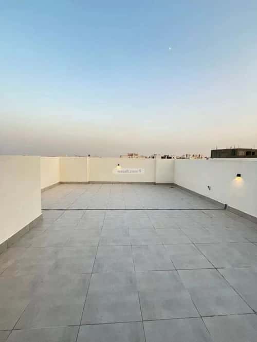 5 bedroom villa in Al Mahdiyyah 3