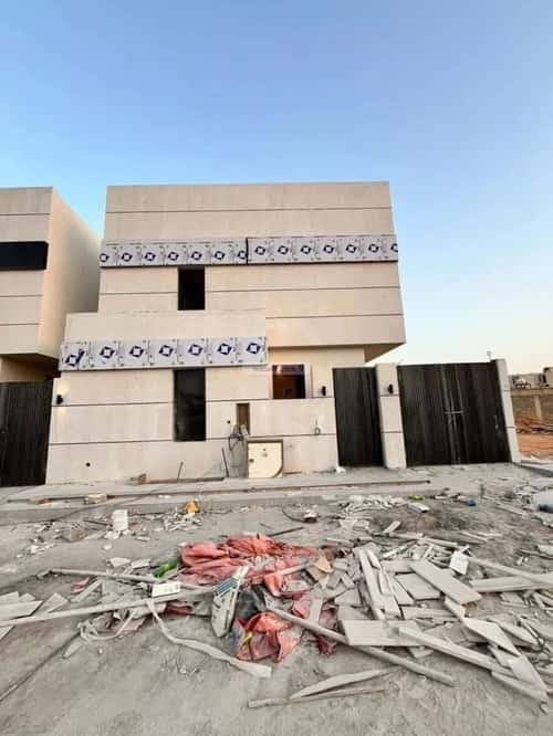 4 bedroom villa in Al Mahdiyyah 3