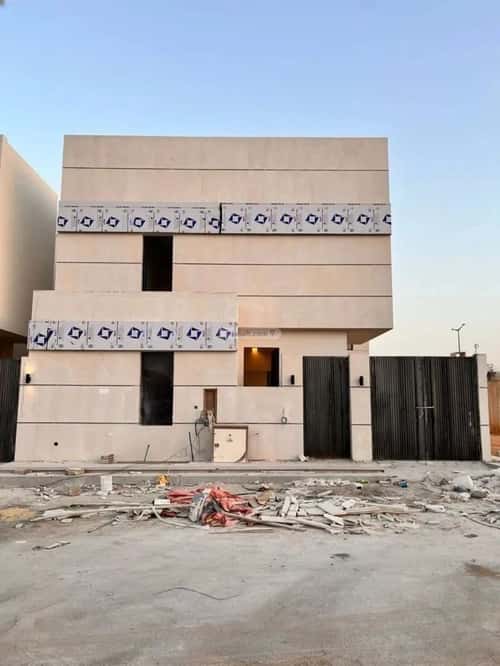 4 bedroom villa in Al Mahdiyyah 5