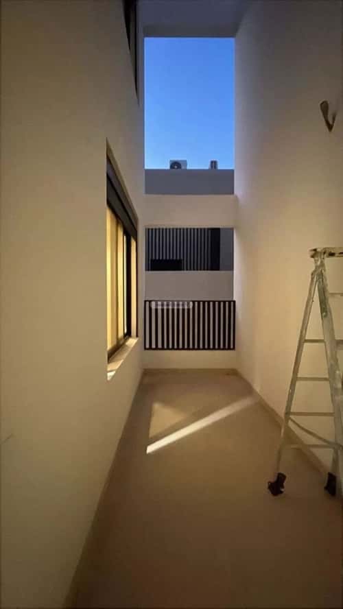 4 bedroom villa in Al Mahdiyyah 5