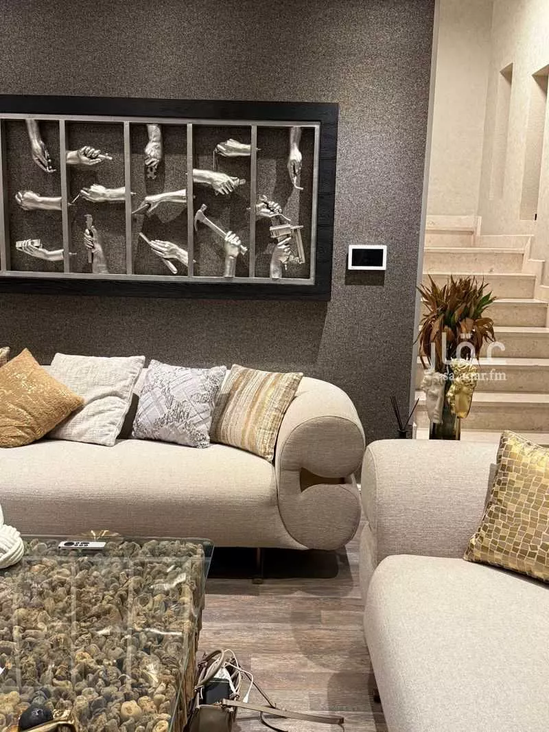4 bedroom villa in Irqah, Riyadh 4