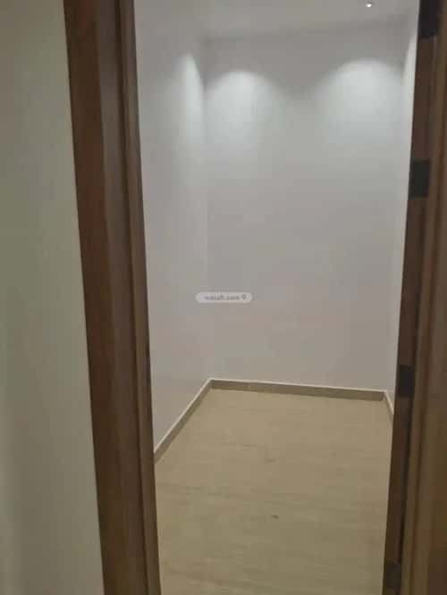 6 bedroom floor in Okaz 9