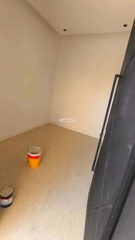 فيلا 5 غرف في طويق 3