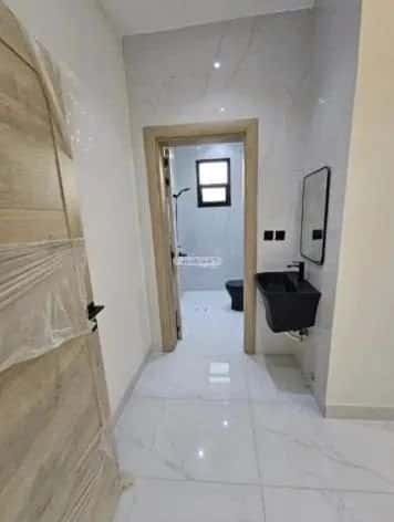 3 bedroom apartment in Dhahrat Al Badiah 5