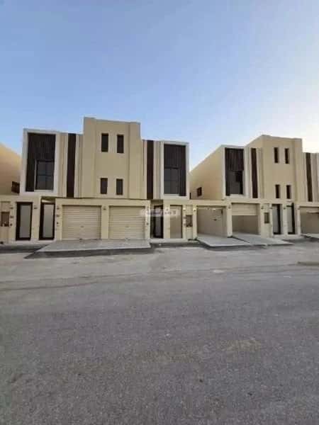 5 bedroom villa in Okaz 3