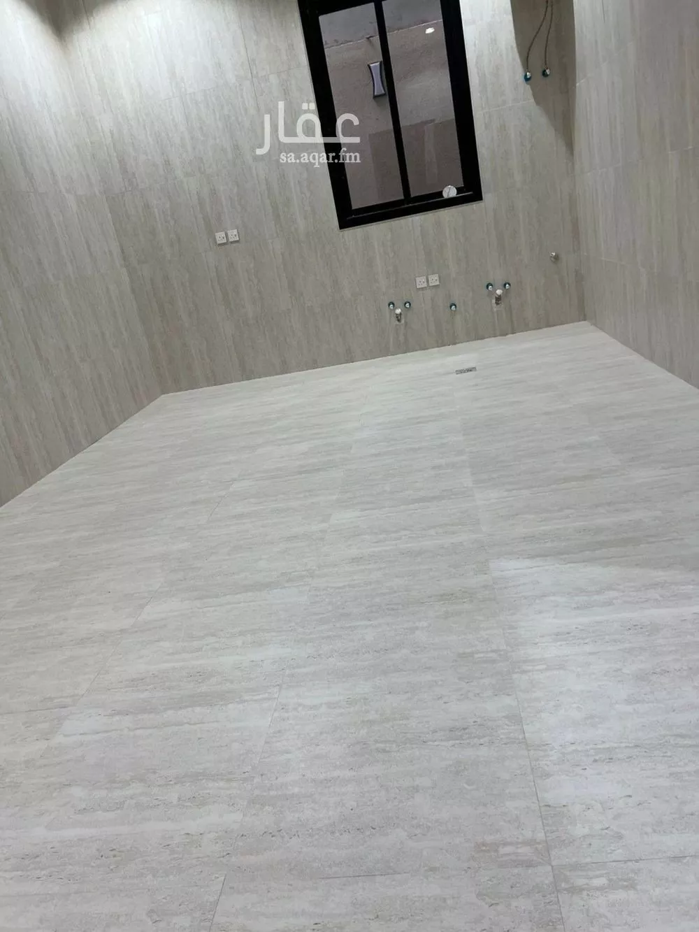 6 bedroom villa in Al Rimal 7