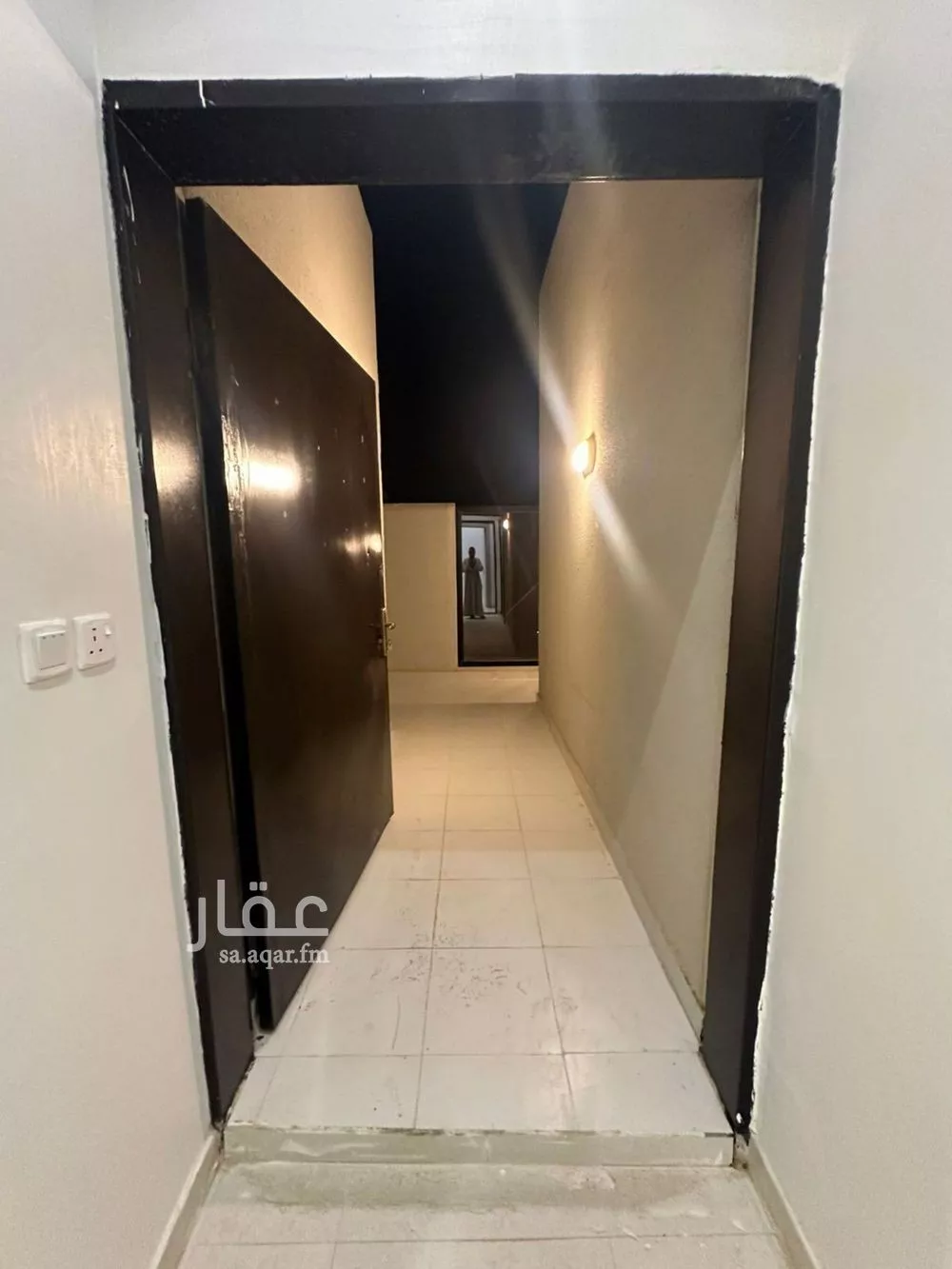 فيلا 8 غرف في الشرق 11