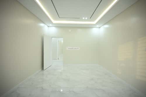 4 bedroom floor in Al Janadriyah 2