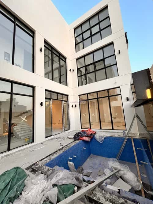 4 bedroom villa in Al Mahdiyyah 5