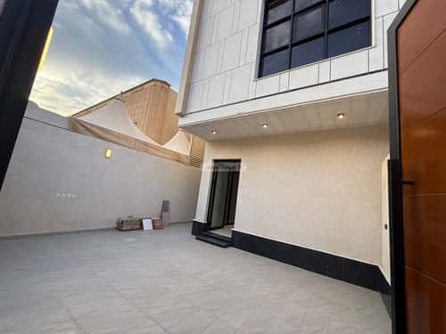 5 bedroom floor in Al Munsiyah 1