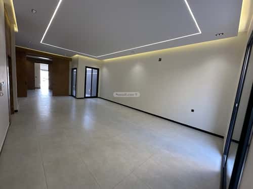 5 bedroom villa in Al Janadriyah 4