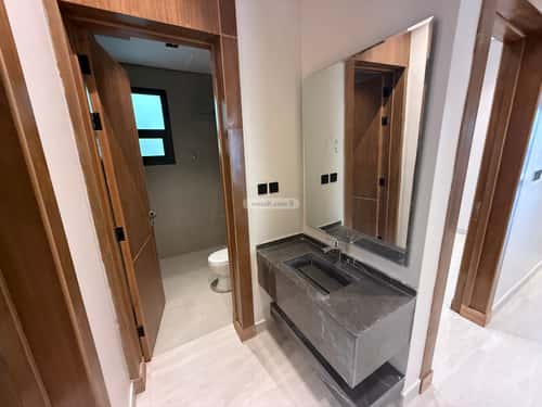 5 bedroom villa in Al Rimal 1