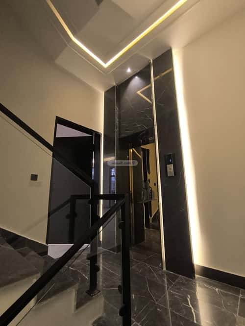 5 bedroom floor in Qurtubah 1