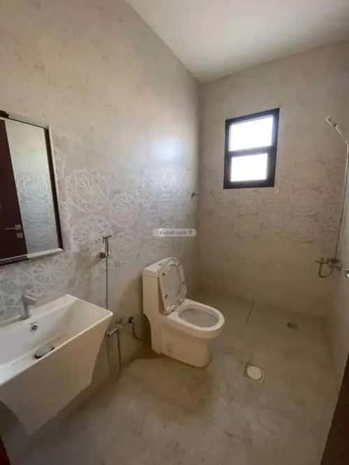 5 bedroom apartment in Al Hazm 5