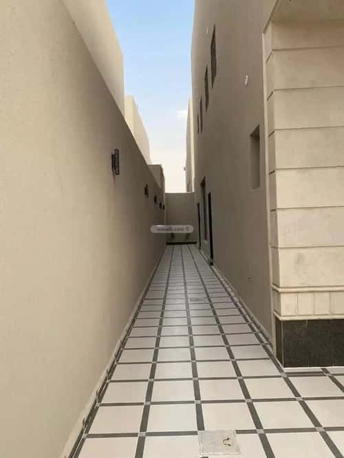 6 bedroom floor in Taibah 2