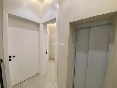 5 bedroom floor in Al Janadriyah 8