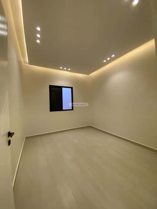 5 bedroom floor in Al Janadriyah 18