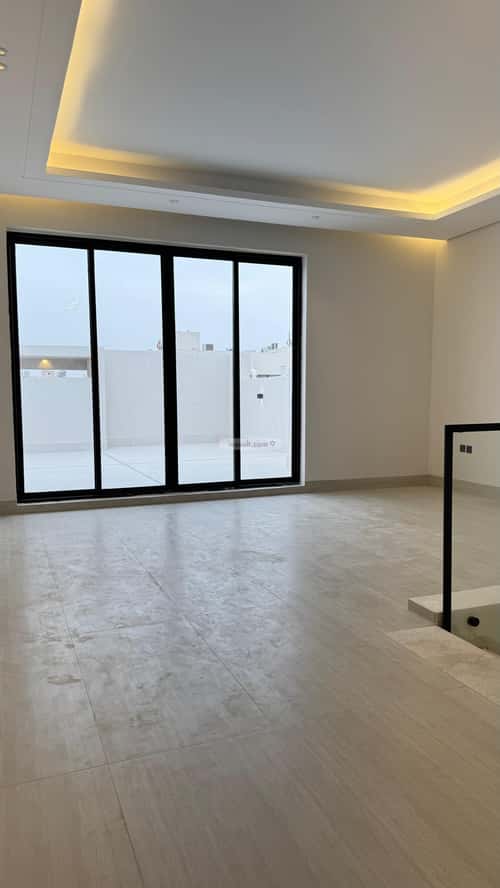 5 bedroom villa in Al Mahdiyyah 9