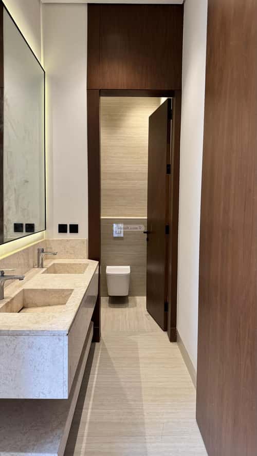5 bedroom villa in Al Mahdiyyah 18
