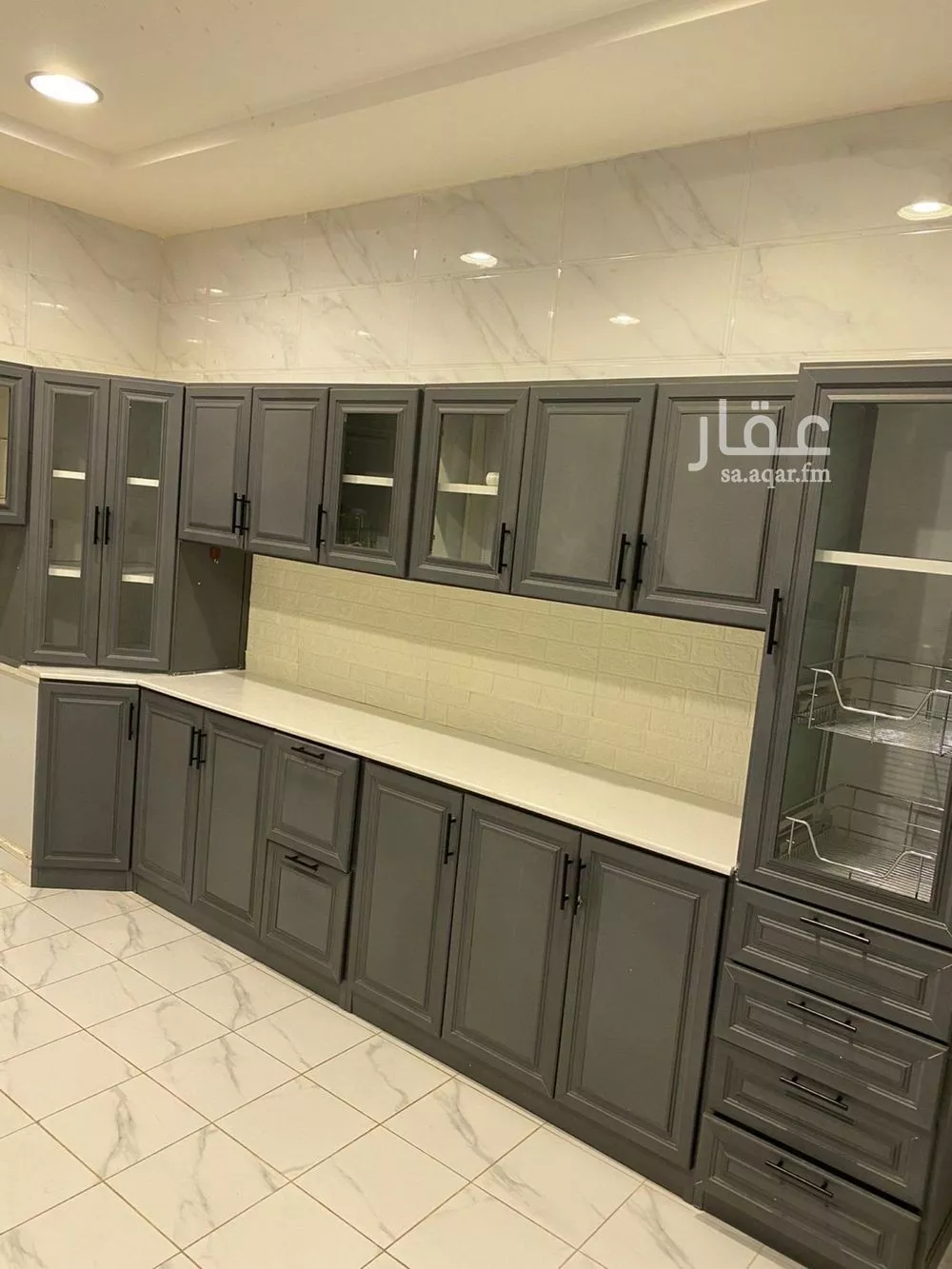 5 bedroom apartment in Tuwaiq 11