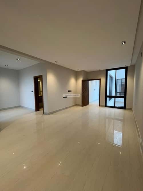 5 bedroom villa in Al Mahdiyyah 17
