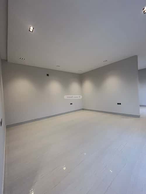 5 bedroom villa in Al Mahdiyyah 5