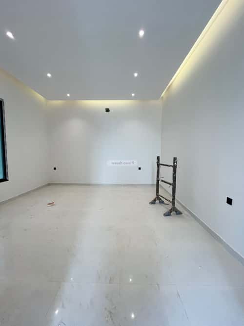 6 bedroom villa in Al Mahdiyyah 3